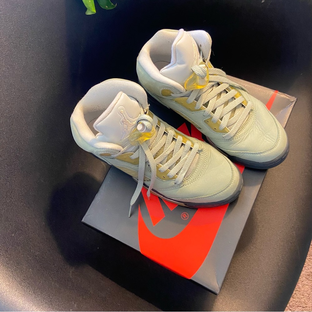 AIR JORDAN JADE HORIZON BOYS6.5 🍀✨🪐